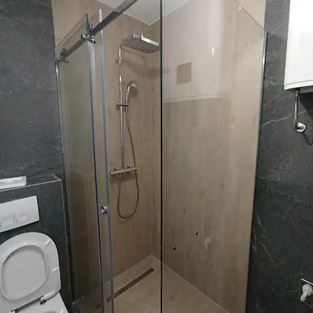 Na Stazi-luxury Mountain- On The Slope-free Parking,tuzlaks Daire *